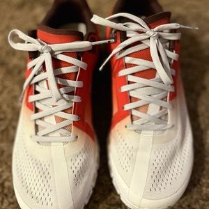 Women’s Cloudflow running shoes